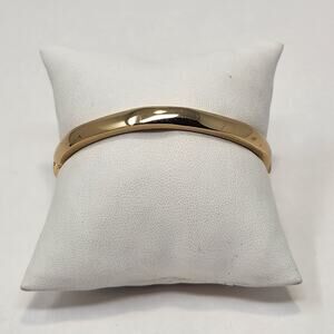 J Crew Gold Tone Wavy Hinged Bangle Bracelet Push Button Closure Classic Neutral